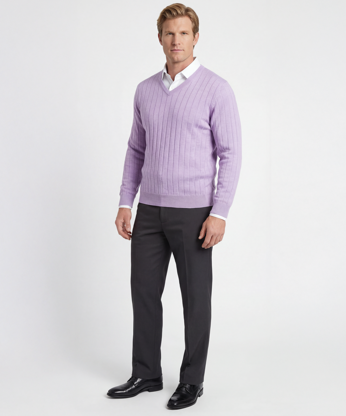 Signature Merino V-neck Pullover Sweater