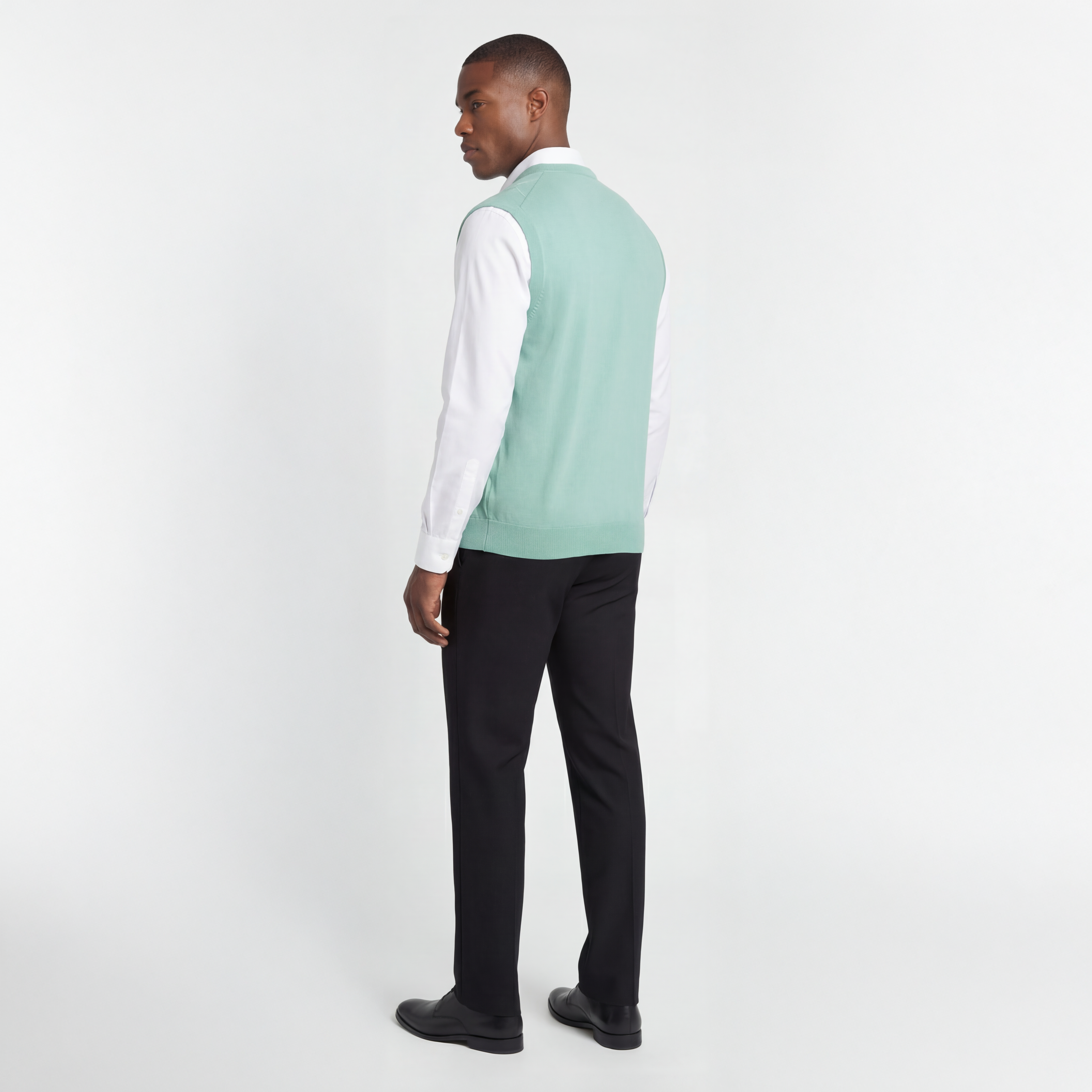 Signature Merino Argyle V-Neck Vest